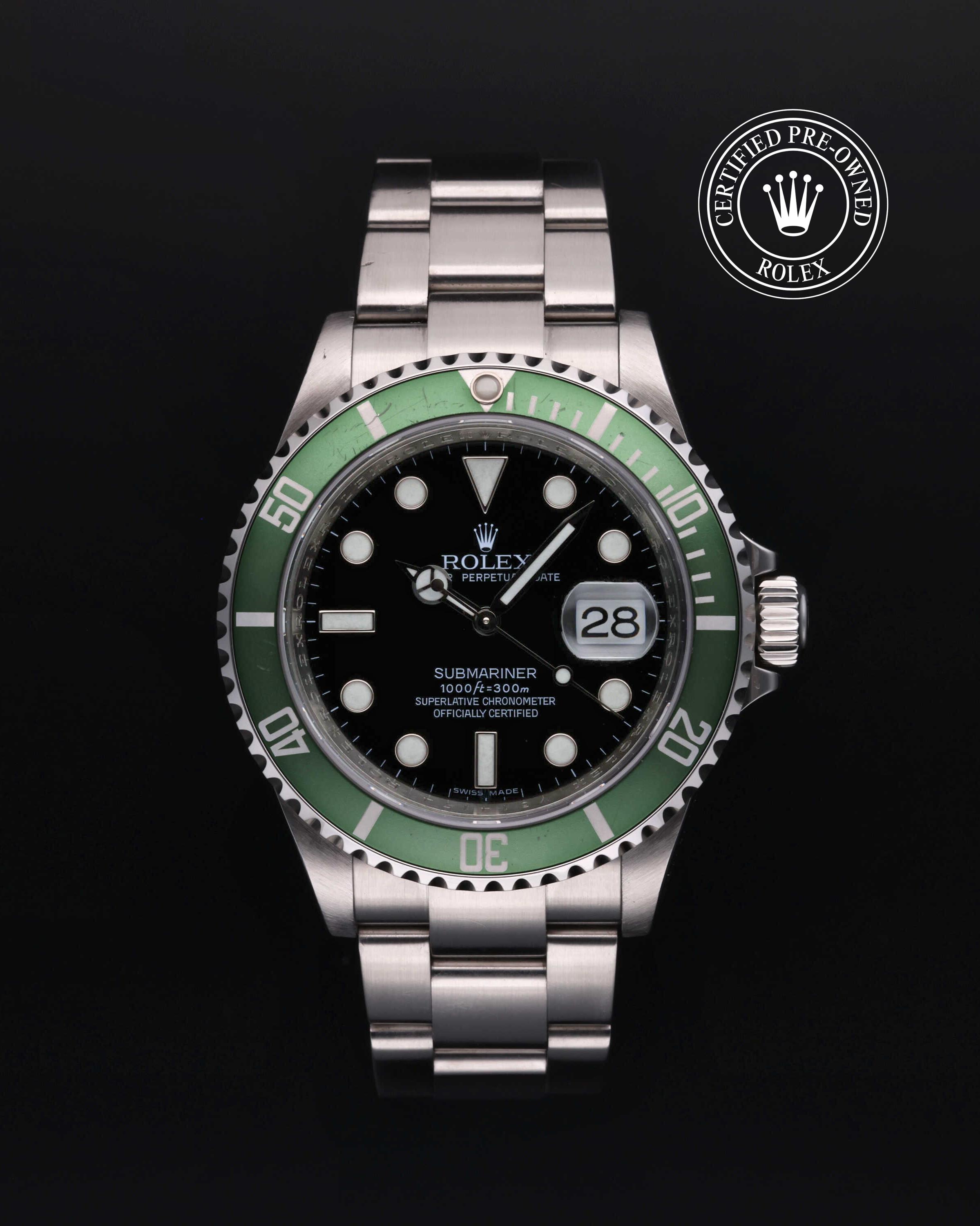 Rolex Submariner , M16610LV-0002 thumbnail